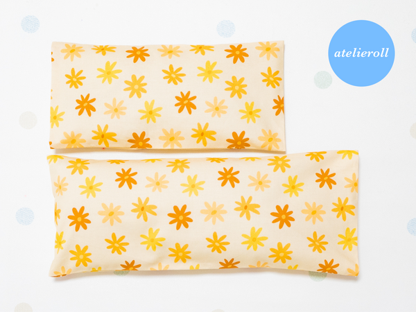 Beansprout Husk Pillow - Daisy