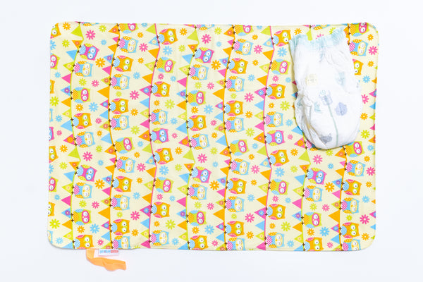 Waterproof Changing Mat - Festive Owls (Large)