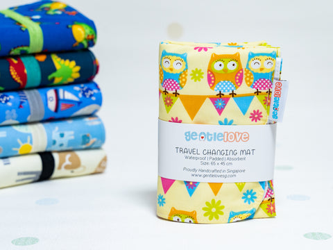 Waterproof Changing Mat - Festive Owls (Large)