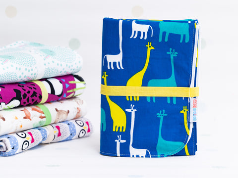 Waterproof Changing Mat - Giraffe (Large)