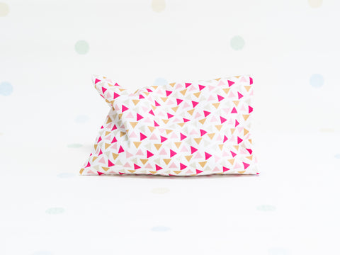 Beansprout Husk Pillow - Trio Fuchsia (Handy)